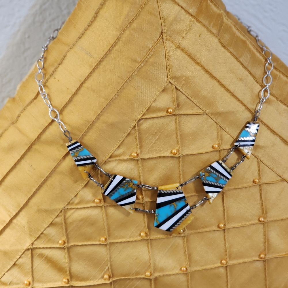 Chic Silver and Blue Geometric Necklace